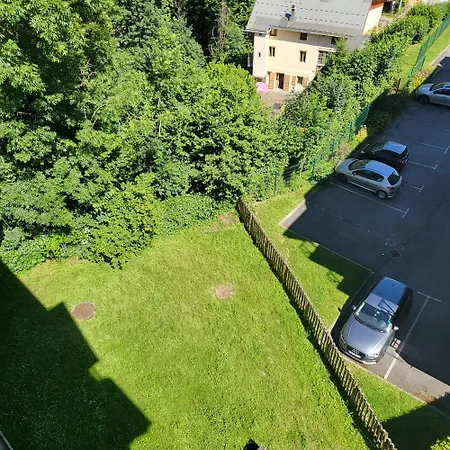 Next To The Lift! *3bed Apt* Sleeps 8* Parking* Pool